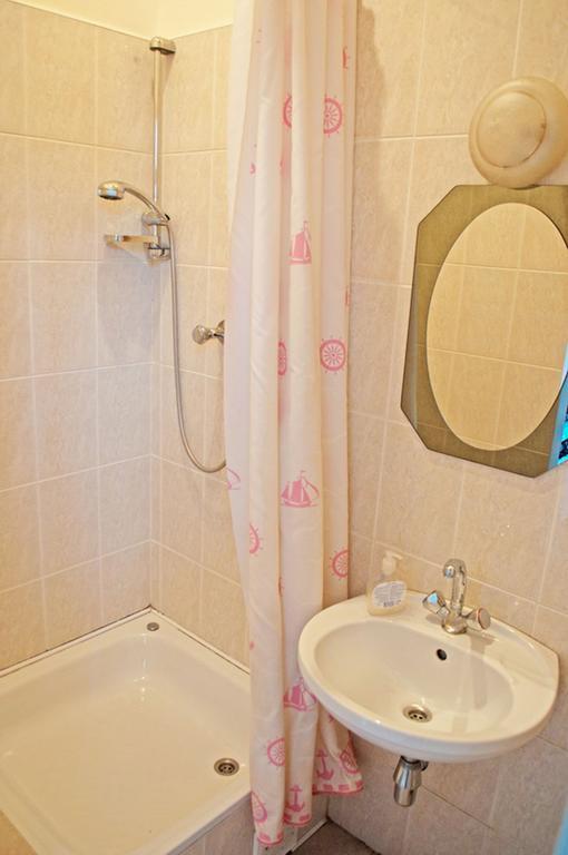 Apartment On Svobody Avenue Lviv Ngoại thất bức ảnh